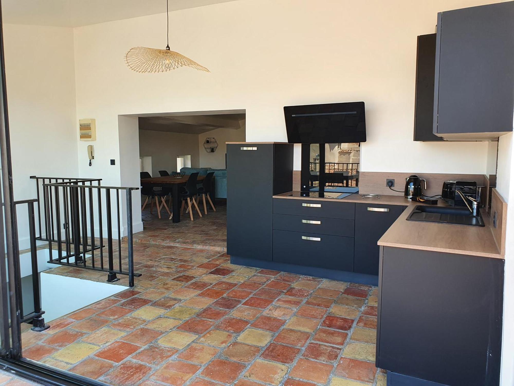 Au Coeur Du Centre Historique - Immeuble Classe - Terrasse - Climatise Nimes Ngoại thất bức ảnh